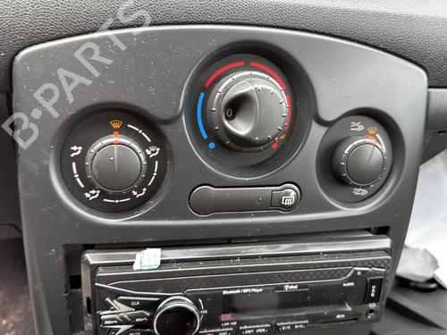 Right front window switch RENAULT CLIO III (BR0/1, CR0/1) 1.5 dCi (C/BR0G, C/BR1G) | BP31174177I26 