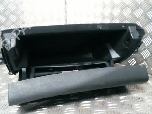 Used Glove box Glove box RENAULT MEGANE IV Hatchback (B9A/M/N_) 1.8 RS TCe 280 (B9M6) (279 hp) 20011141 20011141