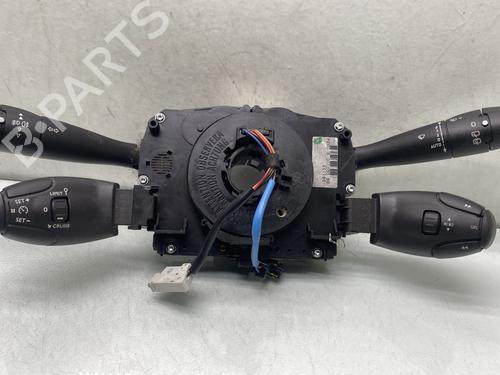 Used Steering column stalk PEUGEOT 207 (WA_, WC_) 1.4 HDi (68 hp) 29039541