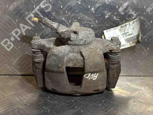 Used Right front brake caliper Right front brake caliper FIAT 500 (312_) 1.3 D Multijet (312AXB1A) (75 hp) 21950931 21950931