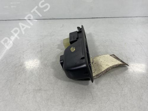 Used Right rear window switch Right rear window switch RENAULT CAPTUR I (J5_, H5_) 1.5 dCi 90 (J5N4, J5M5, J5MW, J5M6, J5AL, J5AJ) (90 hp) 19983880 19983880