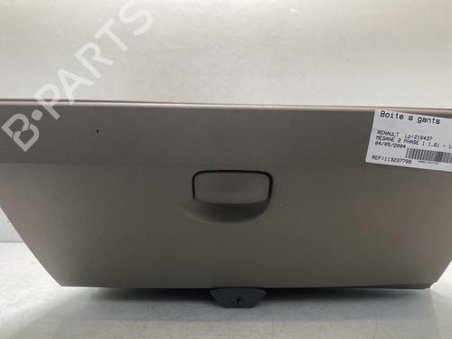 Hanskerom RENAULT MEGANE II (BM0/1_, CM0/1_) 1.6 16V (BM0C, CM0C) (113 hp) 32682213