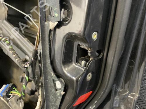 right-front-door-peugeot-607-9d-9u-22-hdi-9004l4-2000-19976985 main image