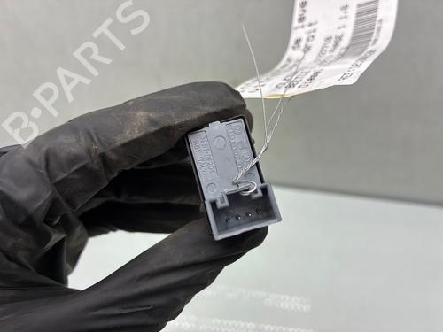 Right front window switch VW BEETLE Convertible (5C7, 5C8) 1.6 TDI | BP38051920I26 - Image 4