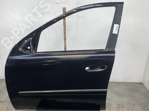 Used Left front door MERCEDES-BENZ M-CLASS (W164) [2005-2012]  19990170