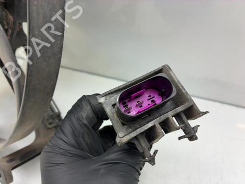 Used Radiator fan Radiator fan VW GOLF IV (1J1) 1.4 16V (75 hp) 40066751 40066751