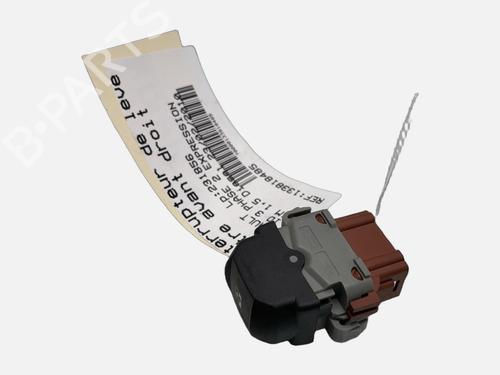 Mando elevalunas delantera derecho Mando elevalunas delantera derecho RENAULT CLIO III (BR0/1, CR0/1) 1.5 dCi (C/BR0G, C/BR1G) (68 hp) 39653850 39653850