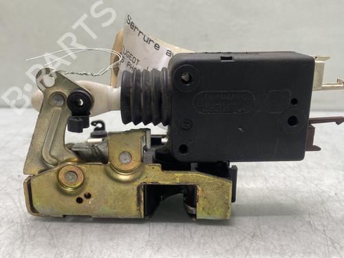 Front left lock PEUGEOT 106 II (1A_, 1C_) 1.4 i | BP32368057C98
