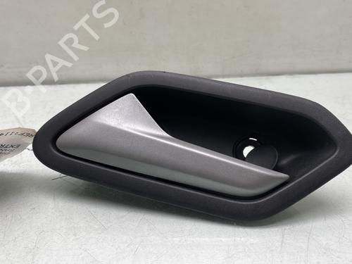 front-left-interior-door-handle-dacia-sandero-iii-2021-31804603 main image