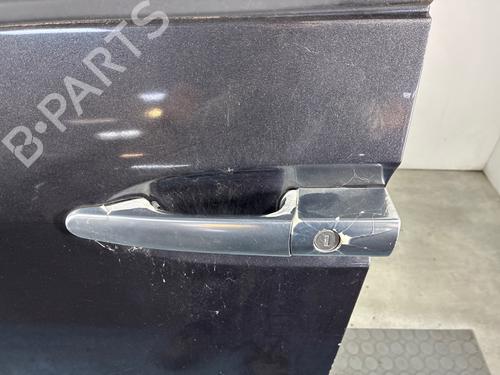 Used Left front door Left front door 39553179 39553179