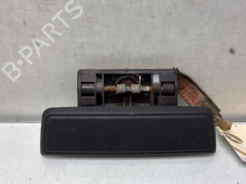 Used Front left exterior door handle Front left exterior door handle PEUGEOT 205 II (20A/C) 1.7 Diesel (60 hp) 33648381 33648381