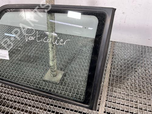 Rear right quarter glass PEUGEOT 106 II (1A_, 1C_) 1.1 i | BP28360570C92 