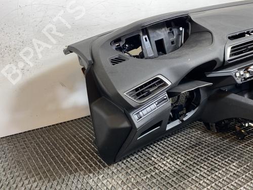 Dashboard PEUGEOT 3008 II SUV (MC_, MR_, MJ_, M4_) 1.2 THP/ PureTech 130 (MRHNSM, MRHNSU, MRHNSJ, MRHNYW,... | BP29206222C46 