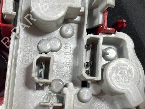 Left taillight VW PASSAT B5.5 (3B3) 1.9 TDI | BP32408725C34 - Image 3