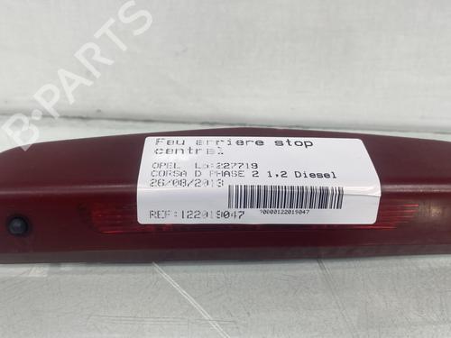 Troisième feu stop OPEL CORSA D (S07) 1.3 CDTI (L08, L68) (75 hp) 32745523
