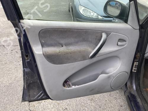 Right front door CITROËN XSARA PICASSO (N68) 1.6 HDi | BP21961050C3
