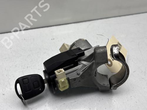 Used Ignition barrel TOYOTA YARIS (_P9_) 1.3 VVT-i (SCP90_, SCP90R) (87 hp) 29939799