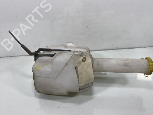 Used Windscreen washer tank FORD MONDEO II (BAP) [1996-2000]  22438164