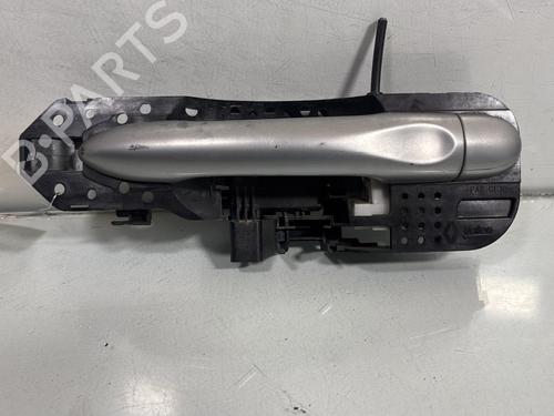 rear-left-exterior-door-handle-renault-megane-iii-hatchback-bz01_-b3_-2008-29707600 main image