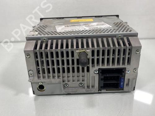 Used Radio Radio KIA CARENS III MPV (UN) 2.0 CRDi 140 (140 hp) 21948123 21948123