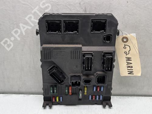 Used Fuse box PEUGEOT 206+ (2L_, 2M_) 1.1 (60 hp) 30082652