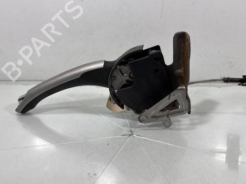 hand-brake-toyota-auris-_e15_-2006-2007-2008-2009-2010-2011-2012-2013-30907518 main image