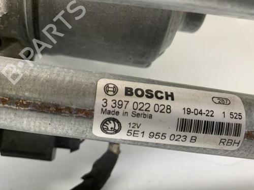 Used Front wiper motor SKODA OCTAVIA III (5E3, NL3, NR3) 1.5 TSI (150 hp) 19968179