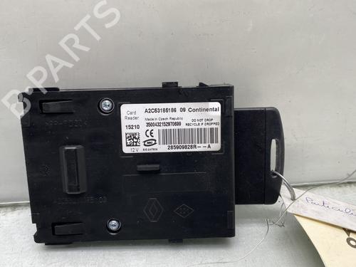 Used Card reader Card reader RENAULT ZOE (BFM_) ZOE (92 hp) 24961298 24961298