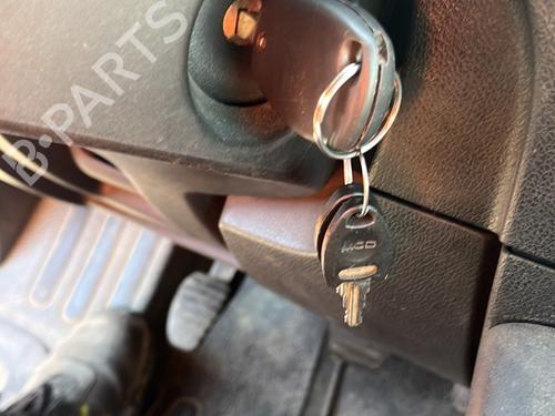 Fuse box RENAULT MASTER III Van (FV) 2.3 dCi 100 FWD (FV0A, FV0B, FV0G, FV0K, FV0H) | BP28519379E1 - Image 15