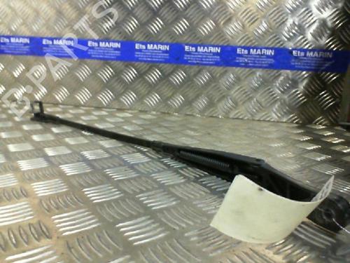 Used Front windshield wiper arm VW GOLF PLUS V (5M1, 521) [2004-2013]  19987140