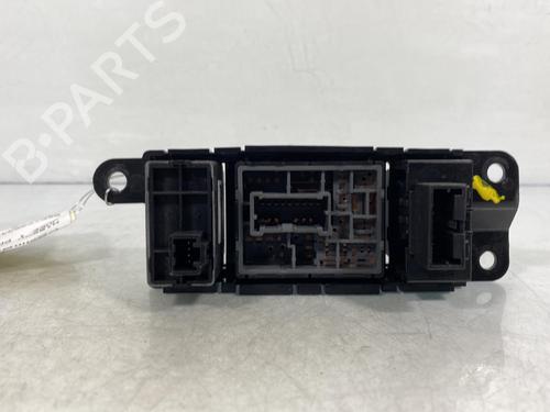 Used Headlight switch Headlight switch NISSAN JUKE (F15) 1.5 dCi (110 hp) 19972758 19972758