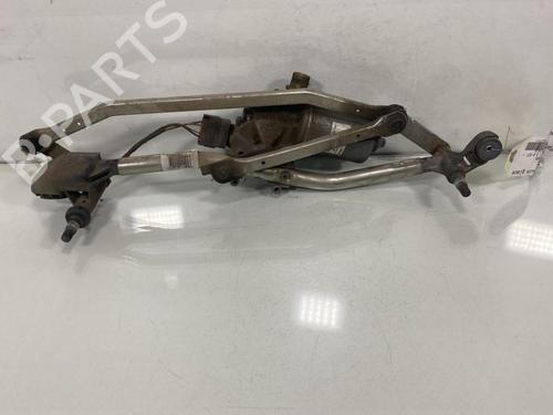 Used Front wiper motor RENAULT LAGUNA III (BT0/1) 2.0 dCi (BT07, BT0J, BT14, BT1A, BT1S) (131 hp) 19989534