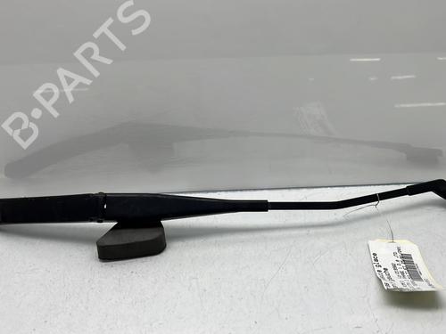 front-windshield-wiper-arm-alfa-romeo-giulietta-940_-2010-2011-2012-2013-2014-2015-2016-2017-2018-2019-2020-23966452 main image