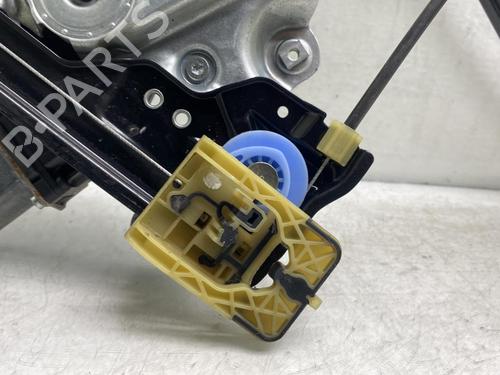 front-right-window-mechanism-opel-zafira-tourer-c-p12-14-75-13369286-2011-19970703 main image