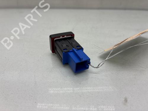 Warning switch VW POLO VI (AW1, BZ1, AE1) 1.0 TSI | BP37755522I22 - Image 4