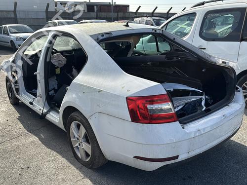 Used Parts SKODA OCTAVIA III (5E3, NL3, NR3) 1.5 TSI 2568228