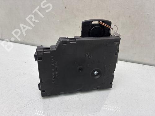card-reader-renault-captur-i-j5_-h5_-2013-38051943 main image