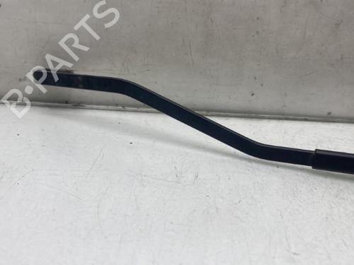 Used Front windshield wiper arm Front windshield wiper arm SUZUKI GRAND VITARA II (JT, TE, TD) 1.9 DDiS All-wheel Drive (JT419, TD44, JB419WD, JB419XD,... (129 hp) 19949143 19949143