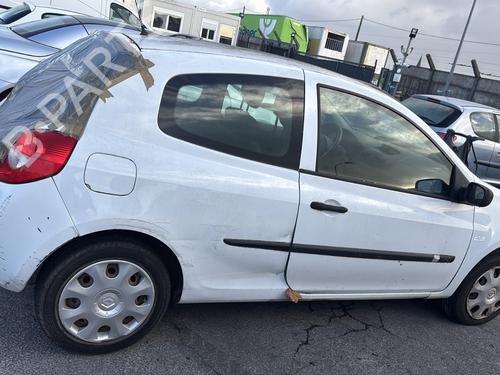 Front left door window RENAULT CLIO III (BR0/1, CR0/1) 1.5 dCi (BR17, CR17) | BP30791648C18