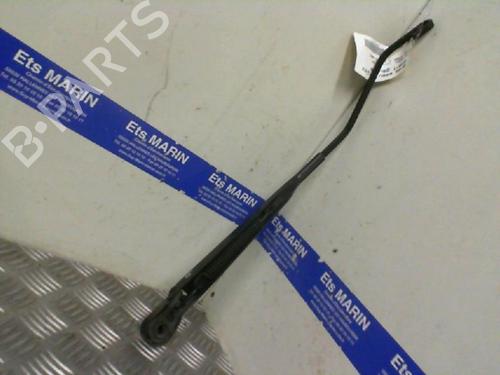 Used Front windshield wiper arm CITROËN C2 (JM_) 1.4 HDi (68 hp) 20007141