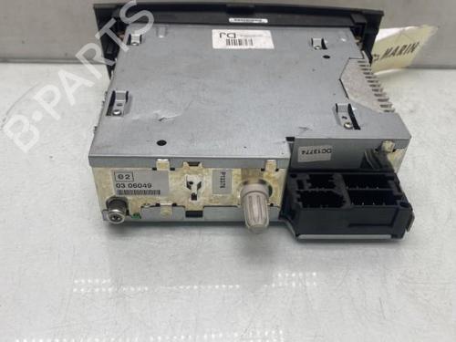 Used Radio Radio RENAULT KOLEOS I (HY_) 2.0 dCi 4x4 (HY0K) (150 hp) 19949583 19949583