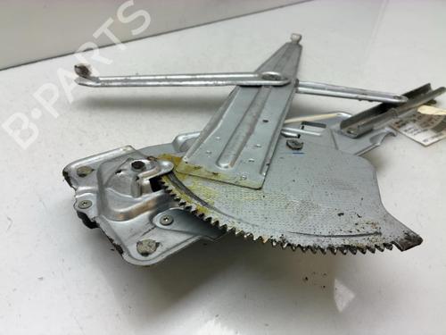 Used Front left window mechanism Front left window mechanism RENAULT TWINGO I (C06_) 1.2 (C066, C068) (58 hp) 40533626 40533626