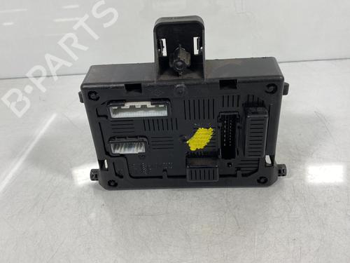 Used Fuse box Fuse box RENAULT CLIO III (BR0/1, CR0/1) 1.5 dCi (C/BR0G, C/BR1G) (68 hp) 20009577 20009577