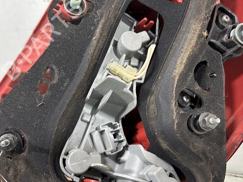 Right taillight TOYOTA AURIS (_E15_) 1.4 D-4D (NDE150_, NDE150R) | BP30887897C35