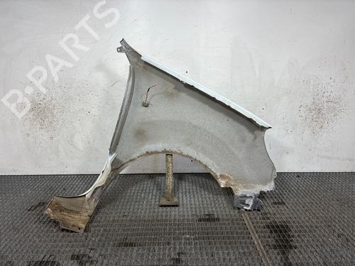 Used Left front fenders Left front fenders 37723221 37723221