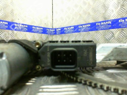 Front right window mechanism OPEL ZAFIRA A MPV (T98) 2.0 DTI 16V (F75) | BP20005756C23 