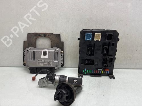 Electronic module PEUGEOT 307 CC (3B) 1.6 16V | BP37498357M83 - Image 2