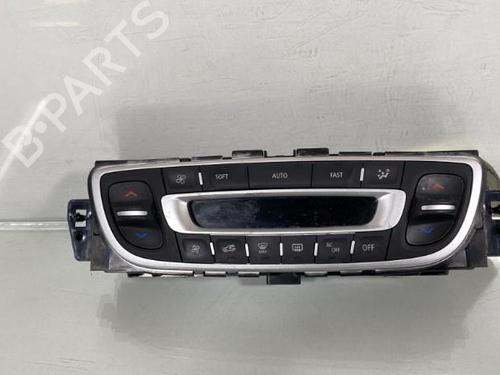 Climate control RENAULT MEGANE III Hatchback (BZ0/1_, B3_) 1.5 dCi | BP19961608I5 