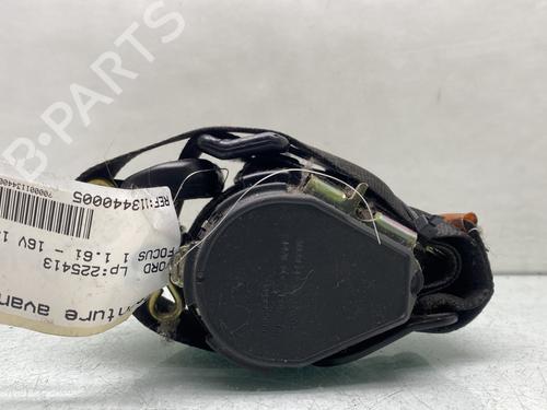 Venstre foran beltestrammer FORD FOCUS I (DAW, DBW) 1.6 16V (100 hp) 29707546