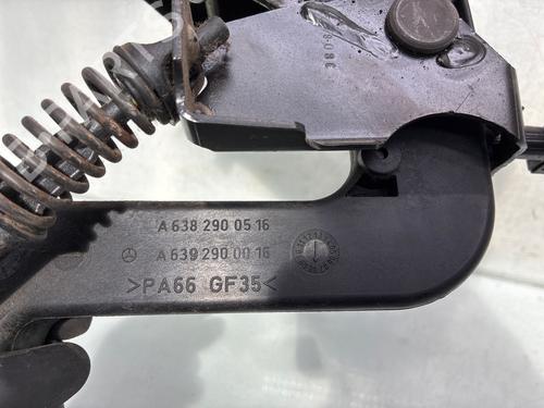 Used Clutch pedal Clutch pedal 37190175 37190175